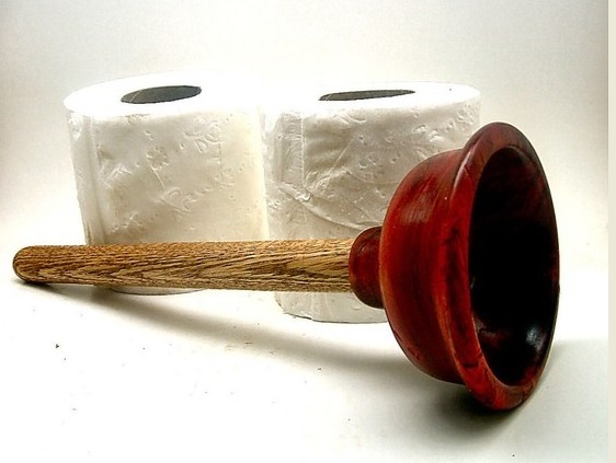 Dụng Cụ Thông Bồn Cầu bon cau xuong nuoc cham